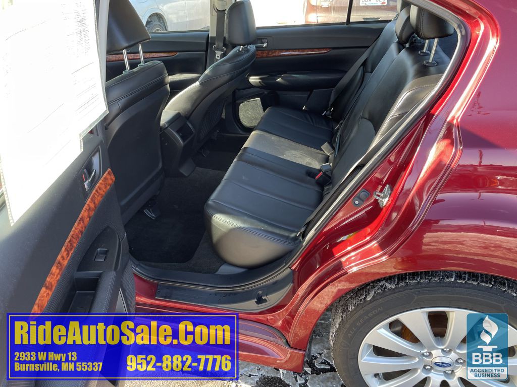 2012 Subaru Legacy Image 12