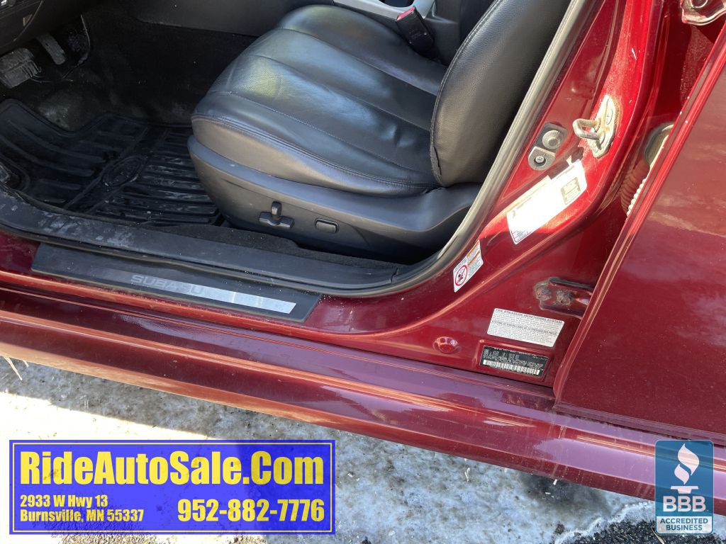 2012 Subaru Legacy Image 24