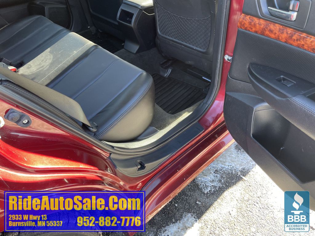 2012 Subaru Legacy Image 33