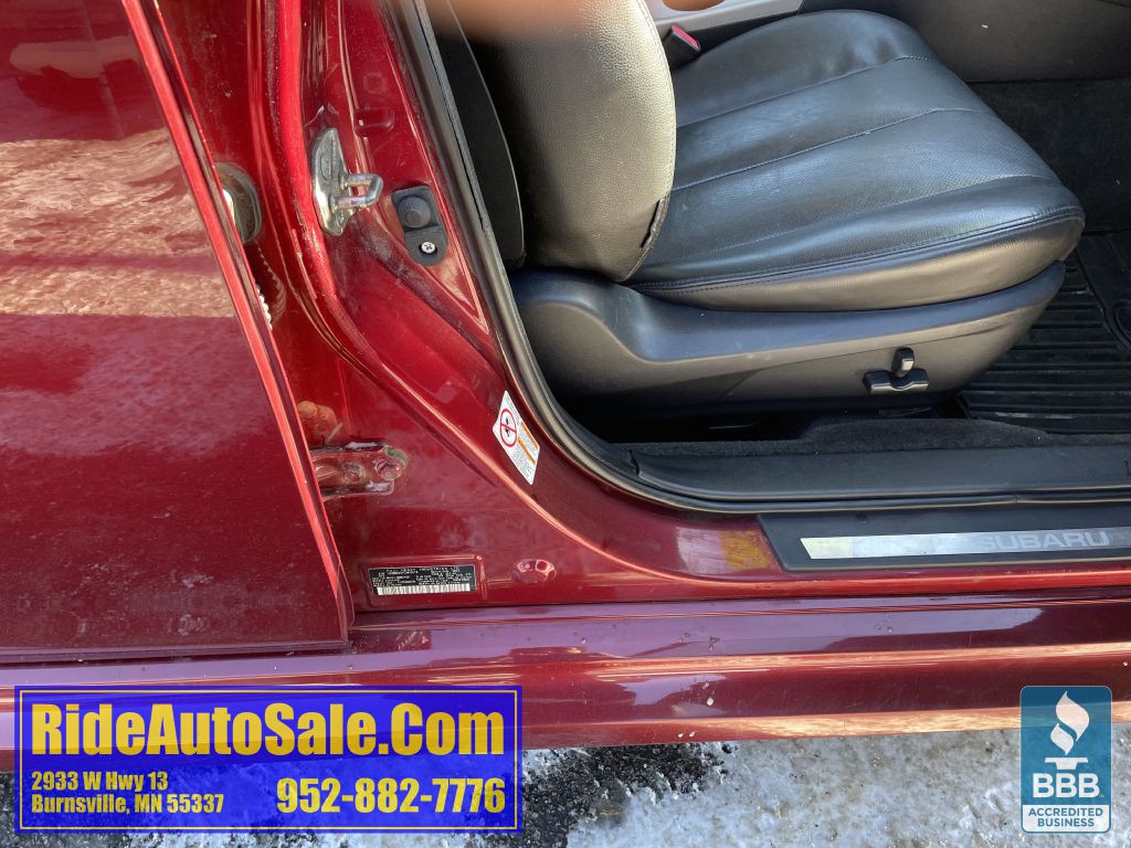 2012 Subaru Legacy Image 34