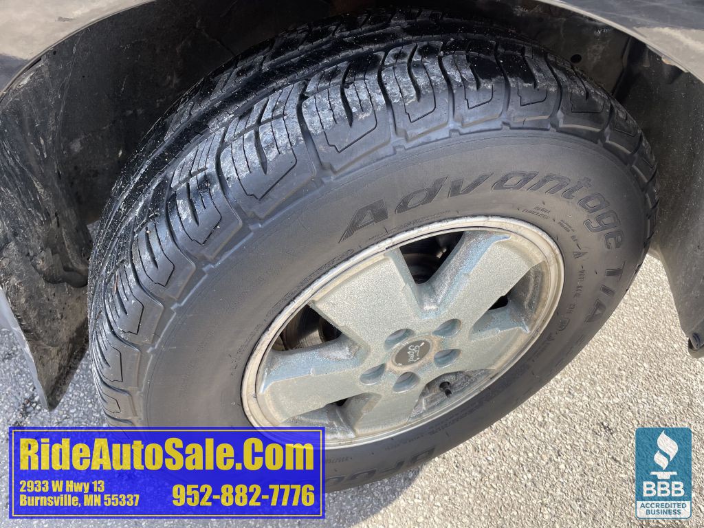 2011 Ford Escape Image 27