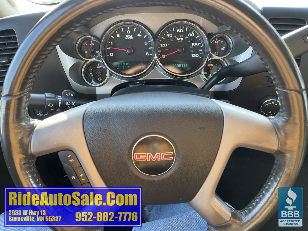 2011 GMC Sierra Image 18