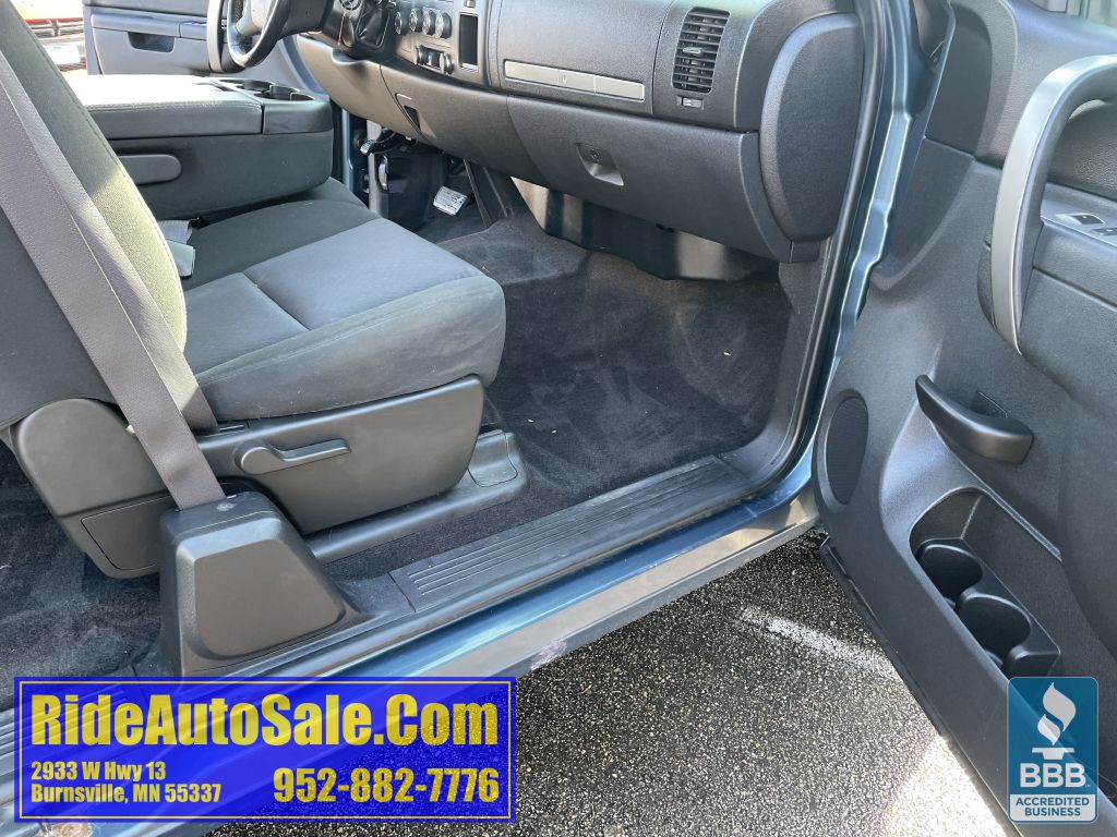 2011 GMC Sierra Image 35