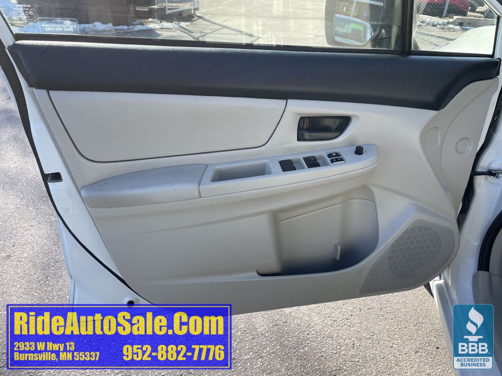 2014 Subaru Impreza Image 9