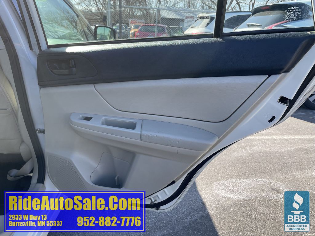 2014 Subaru Impreza Image 15