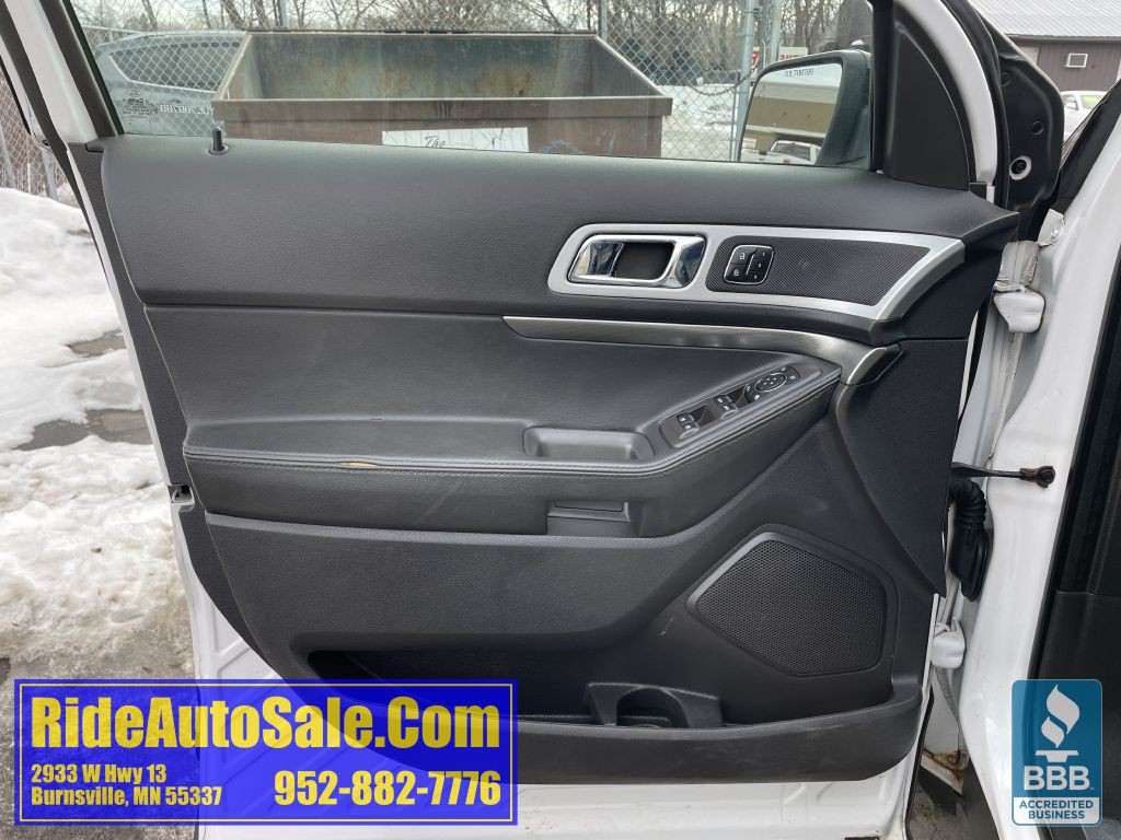 2014 Ford Explorer Image 9