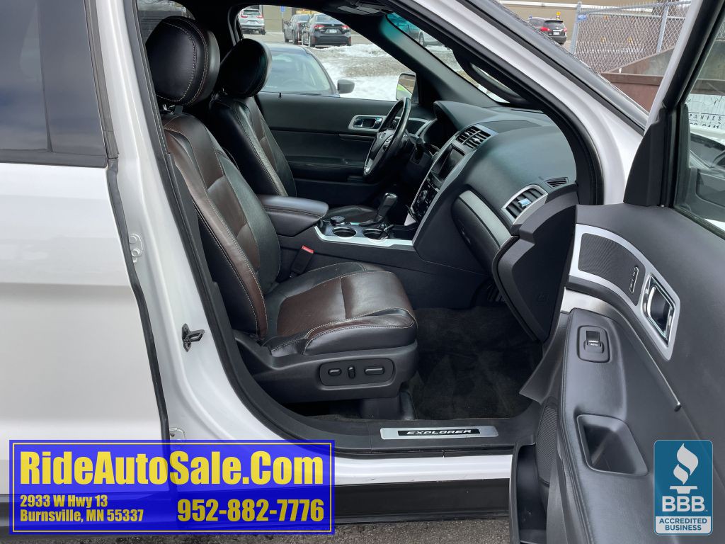 2014 Ford Explorer Image 15