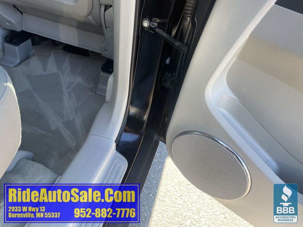 2008 Saturn Vue Image 31