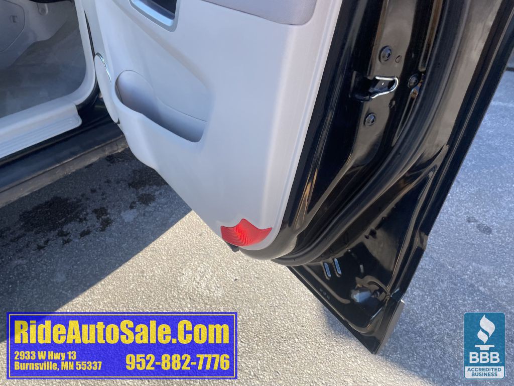 2008 Saturn Vue Image 34