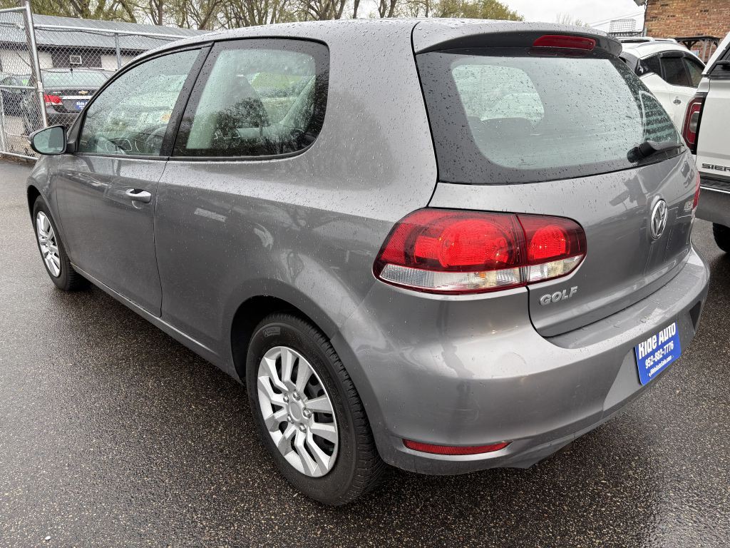 2010 Volkswagen Golf Image 7