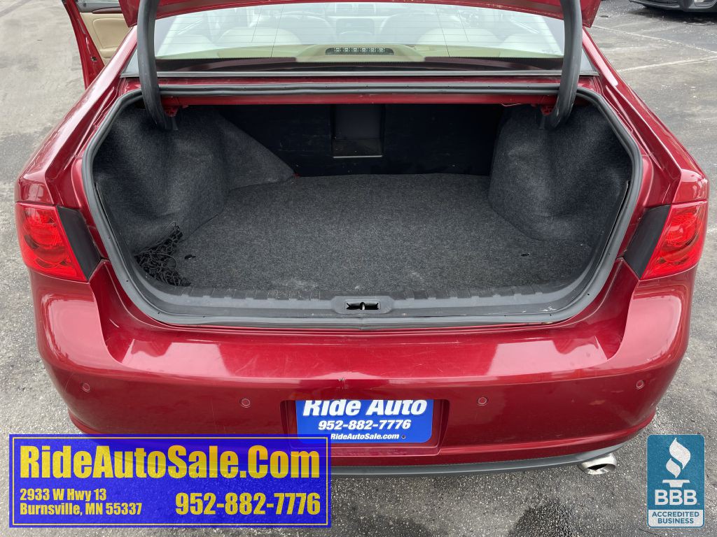 2010 Buick Lucerne Image 31