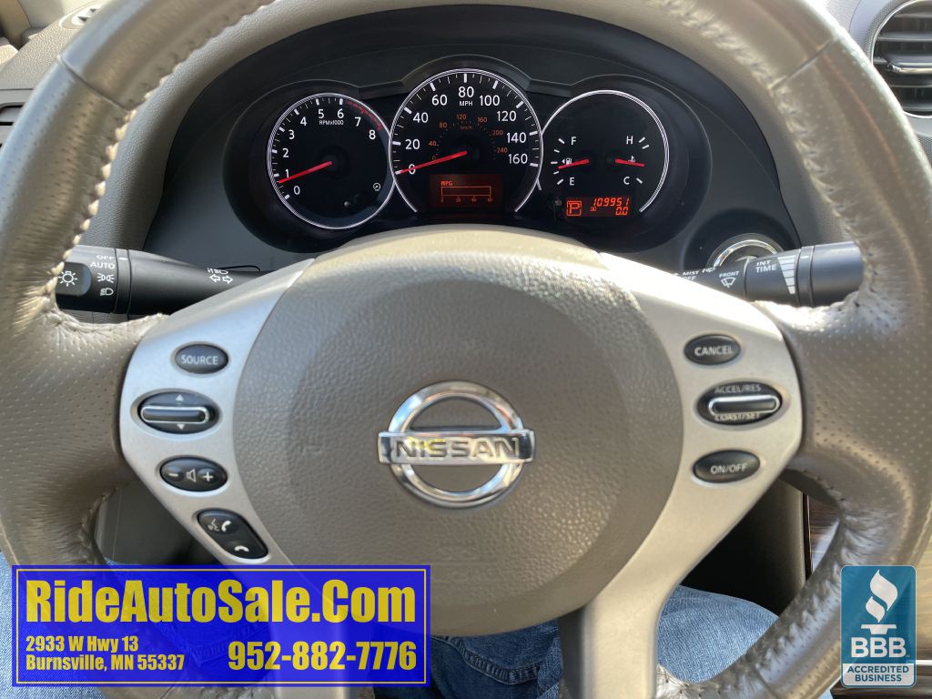 2010 Nissan Altima Image 17