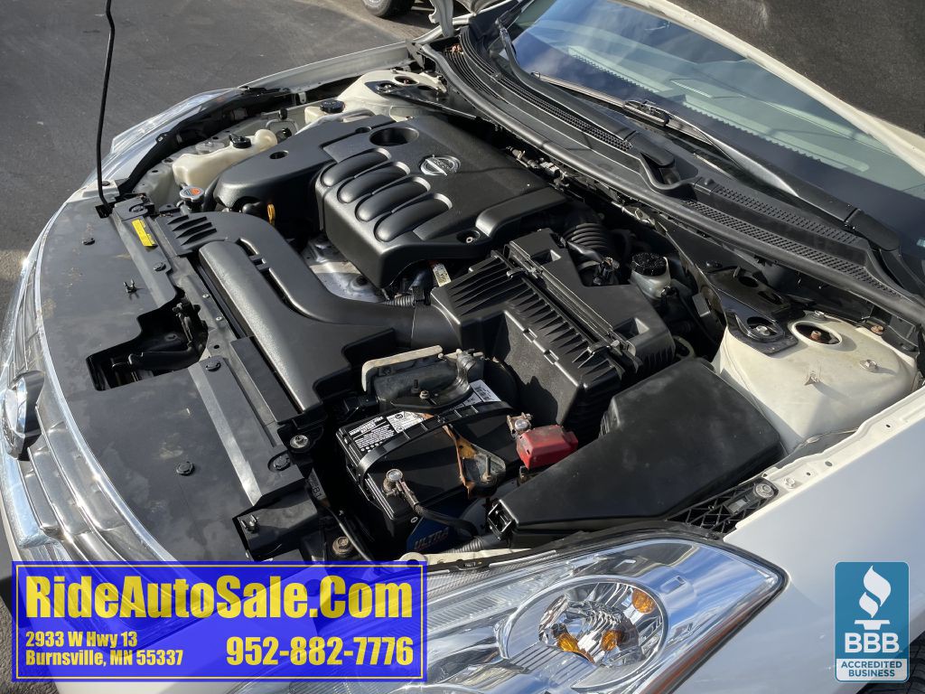 2010 Nissan Altima Image 23