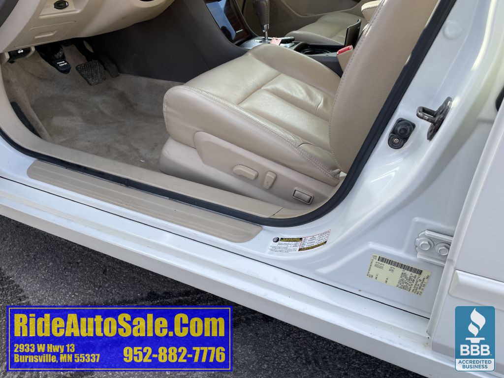 2010 Nissan Altima Image 25