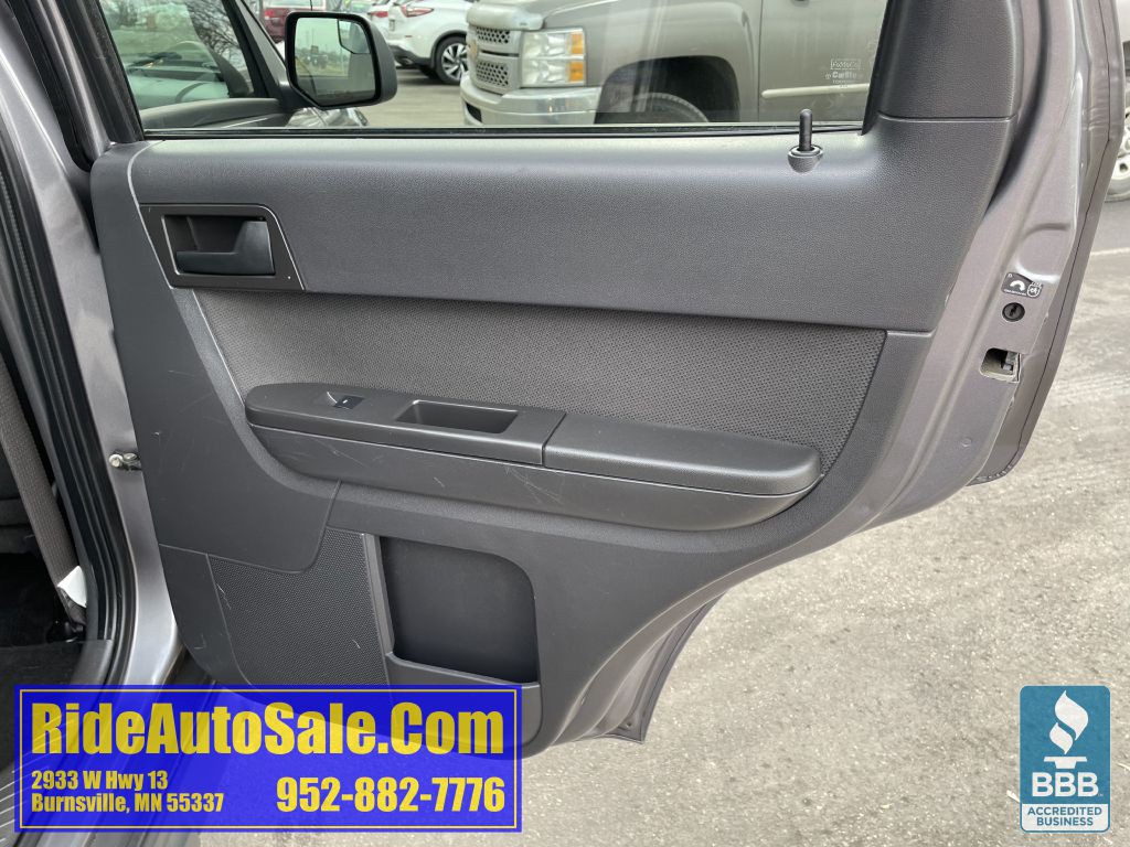 2010 Ford Escape Image 15
