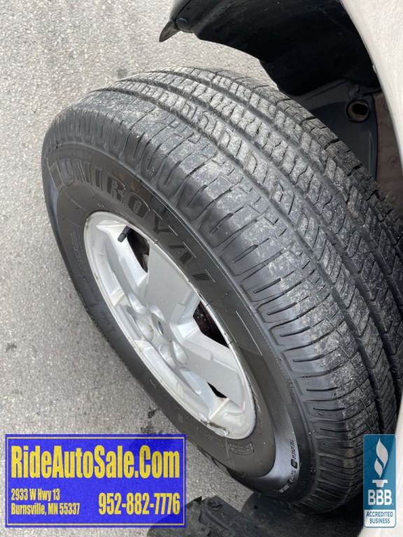 2010 Ford Escape Image 22