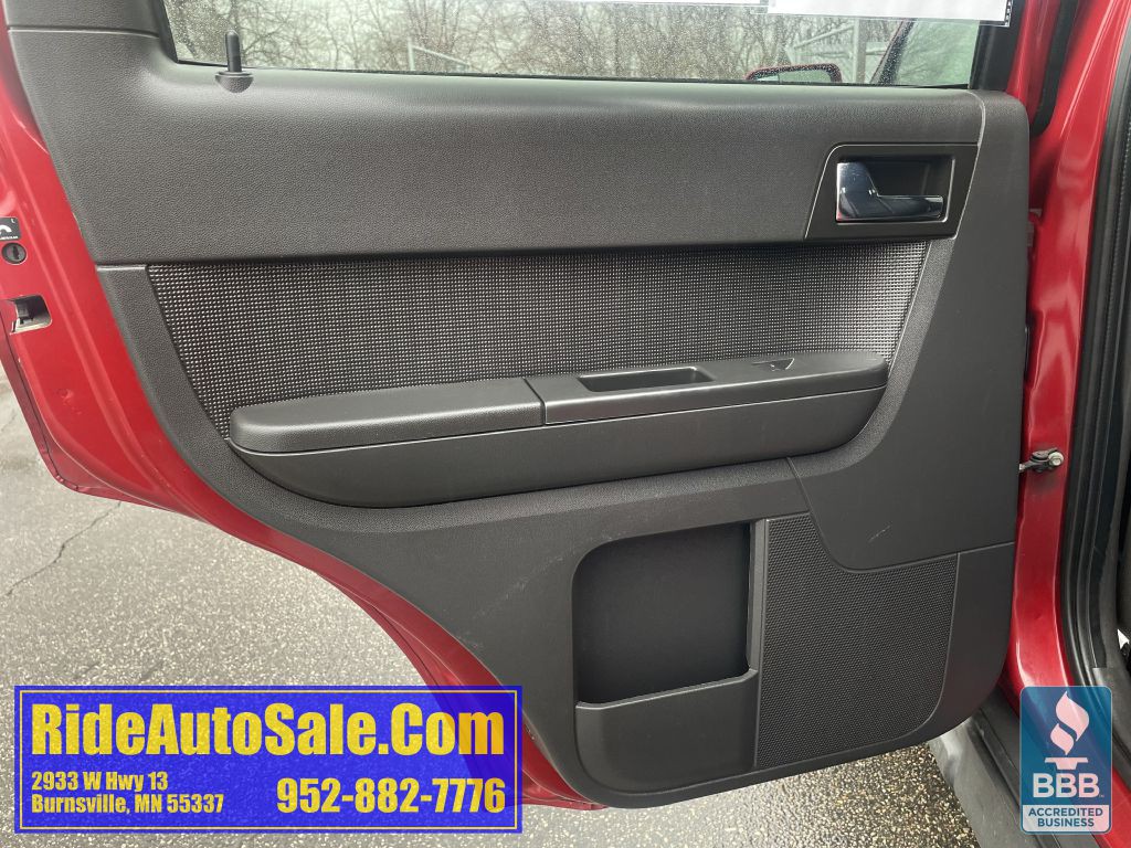 2011 Ford Escape Image 11