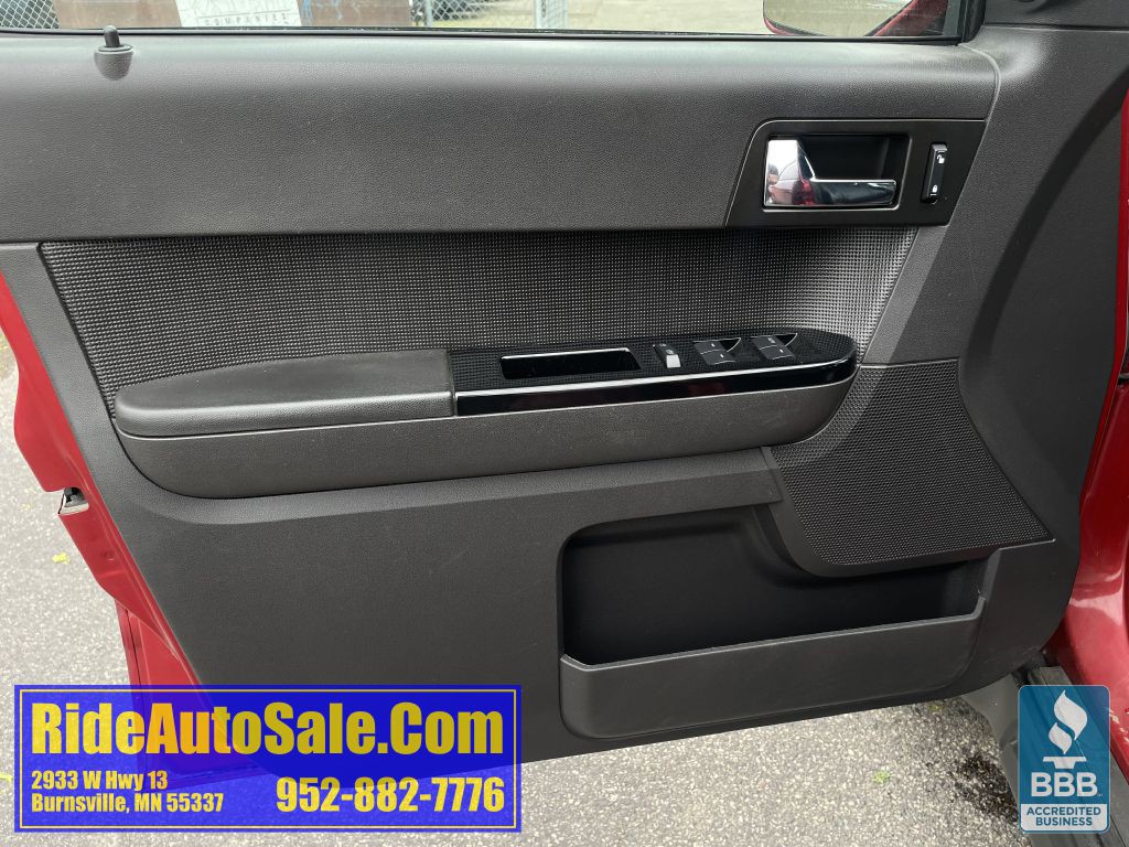 2011 Ford Escape Image 9