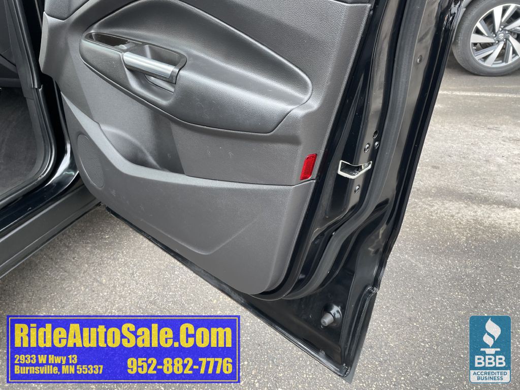 2017 Ford Escape Image 38