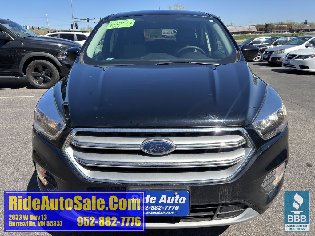 2017 Ford Escape Image 2
