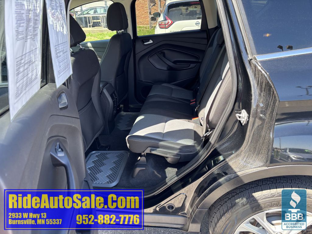 2017 Ford Escape Image 12