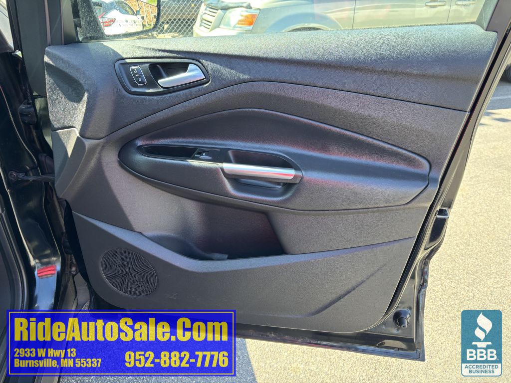 2017 Ford Escape Image 13