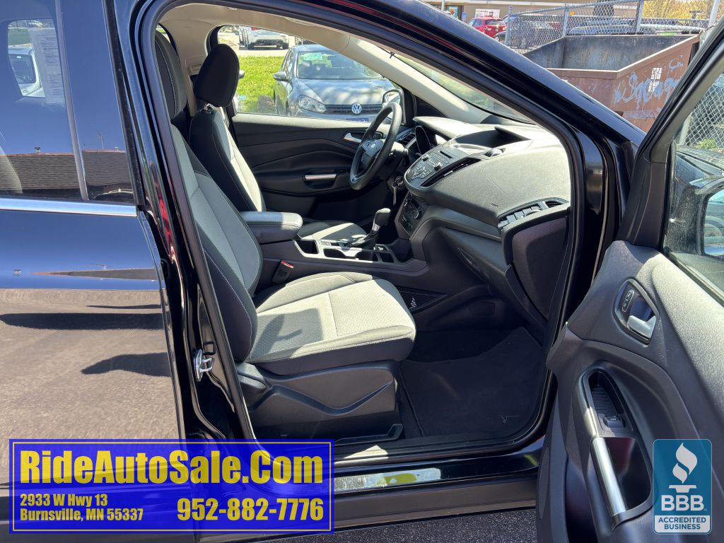 2017 Ford Escape Image 14