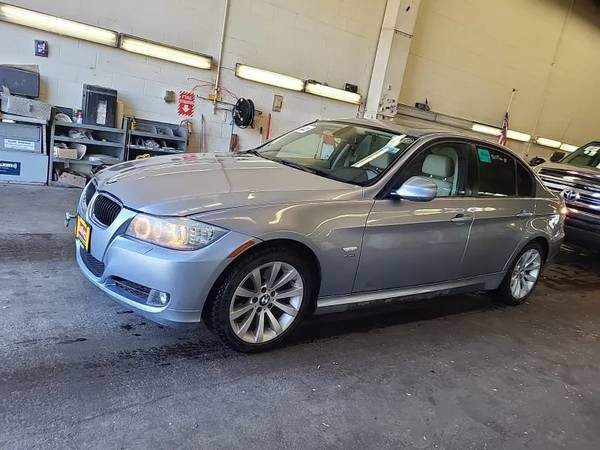 2011 BMW 3 Series 328xi