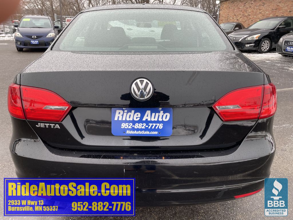 2012 Volkswagen Jetta Image 6