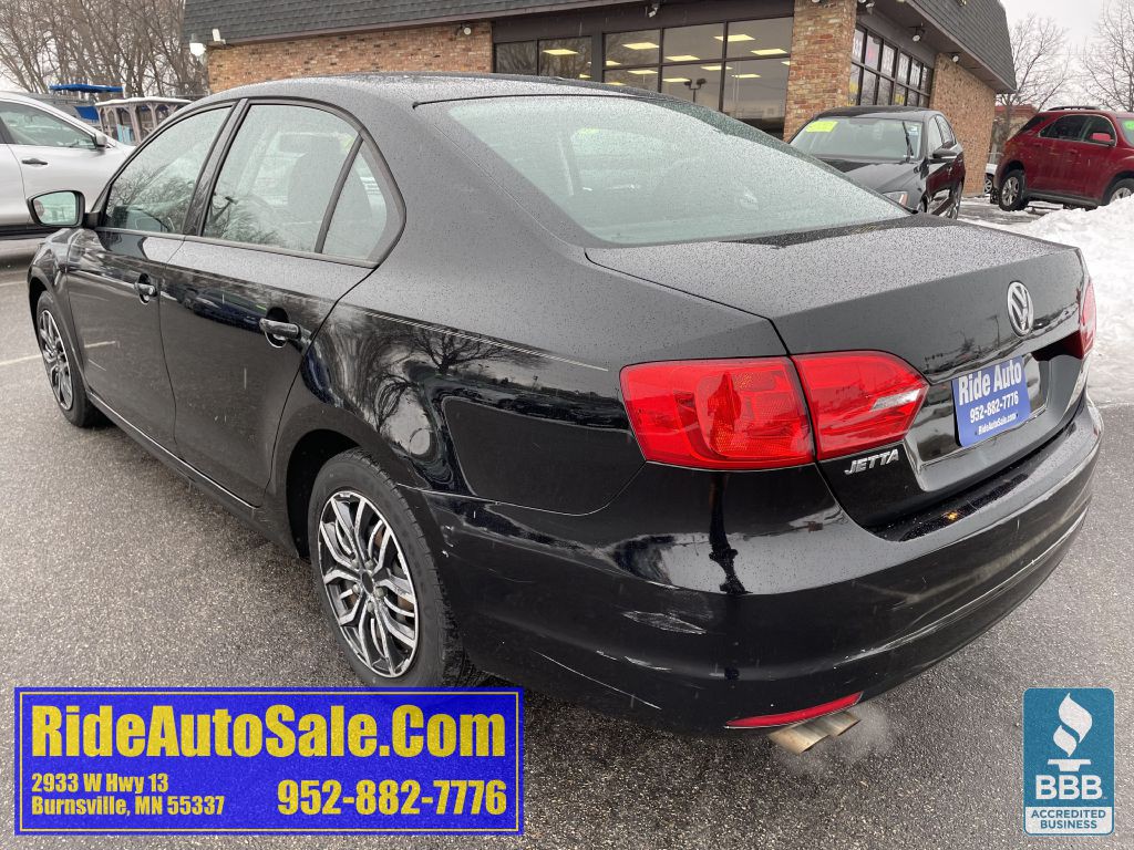 2012 Volkswagen Jetta Image 7