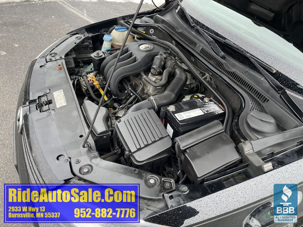 2012 Volkswagen Jetta Image 21