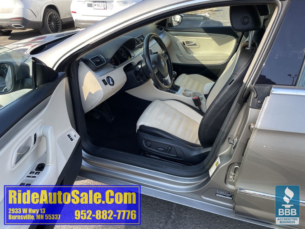 2012 Volkswagen CC Image 10
