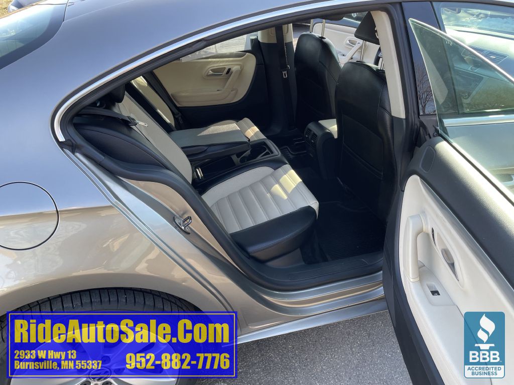 2012 Volkswagen CC Image 16