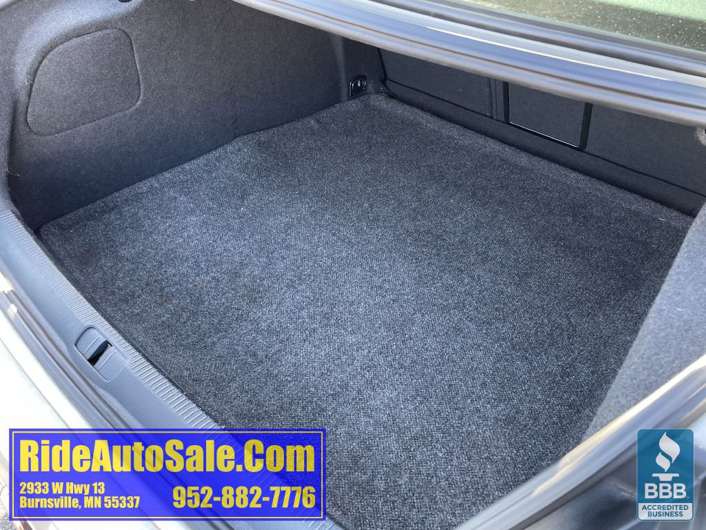 2012 Volkswagen CC Image 32