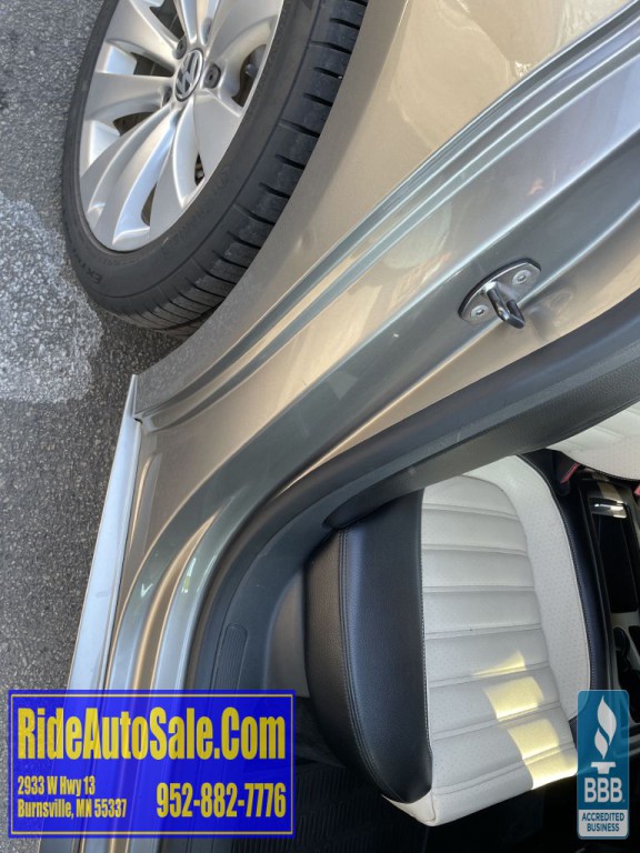 2012 Volkswagen CC Image 34