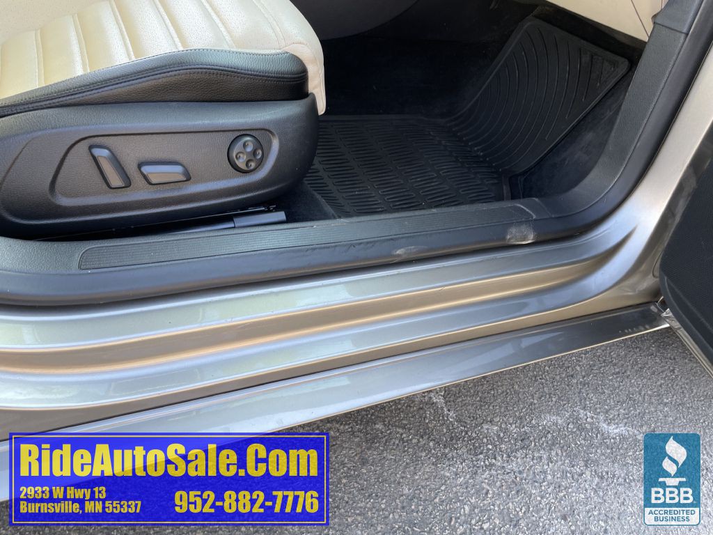 2012 Volkswagen CC Image 41