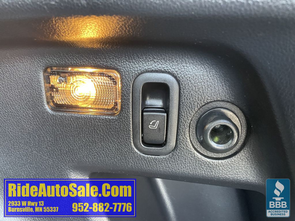 2014 Subaru Forester Image 37