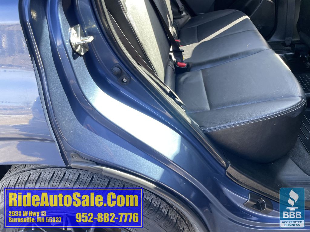 2014 Subaru Forester Image 40