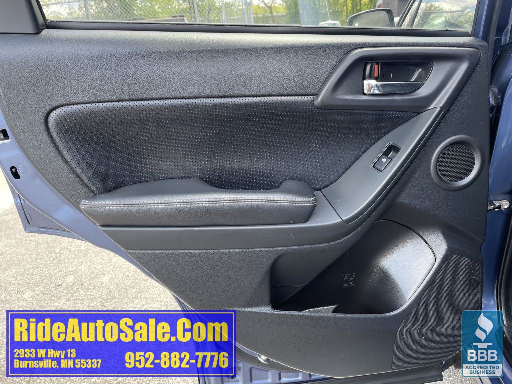 2014 Subaru Forester Image 11