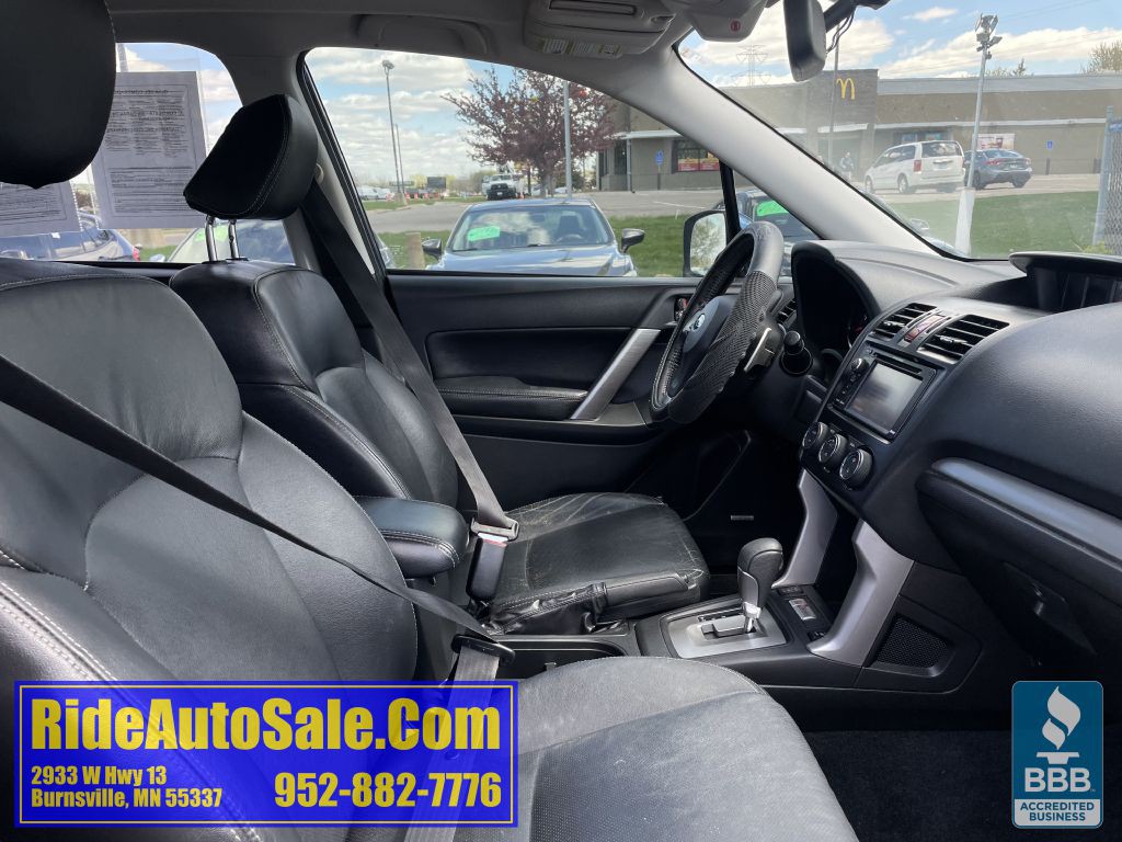 2014 Subaru Forester Image 14