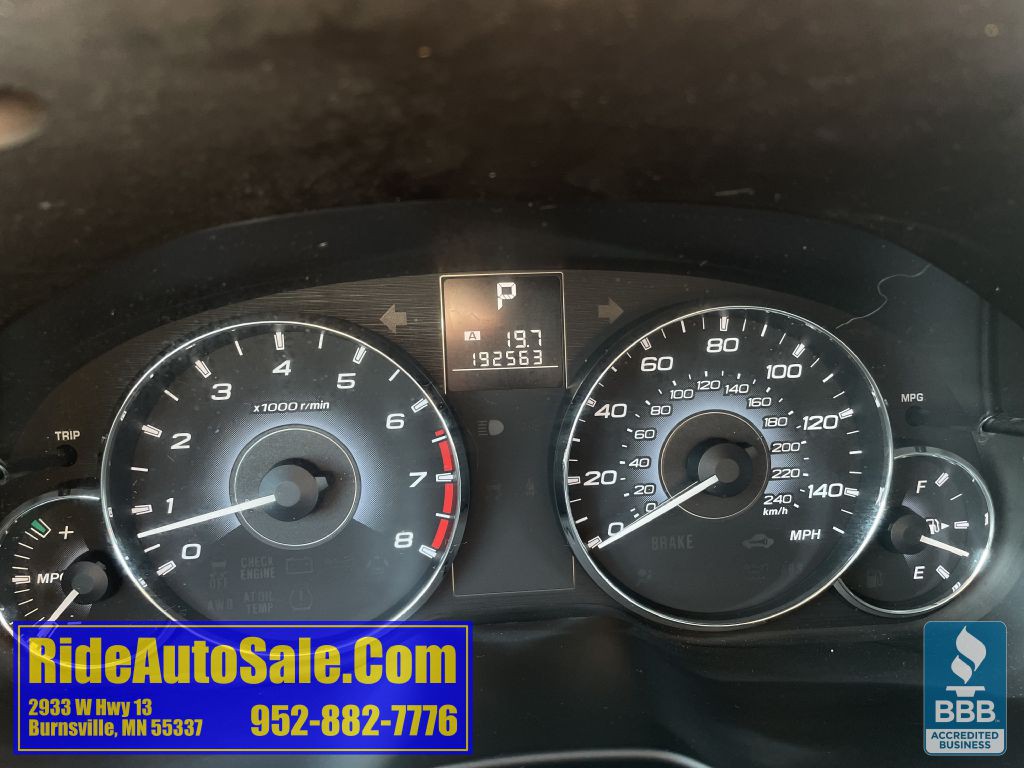 2010 Subaru Outback Image 17