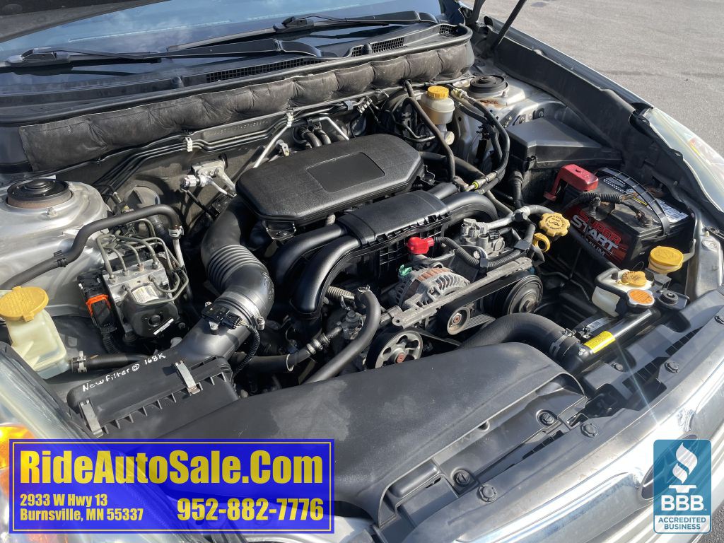 2010 Subaru Outback Image 21