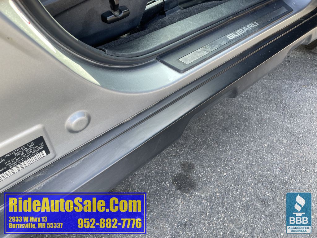 2010 Subaru Outback Image 29