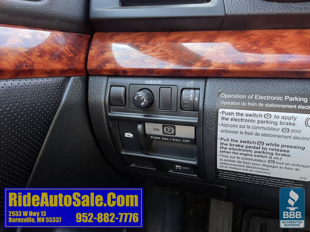 2010 Subaru Outback Image 31