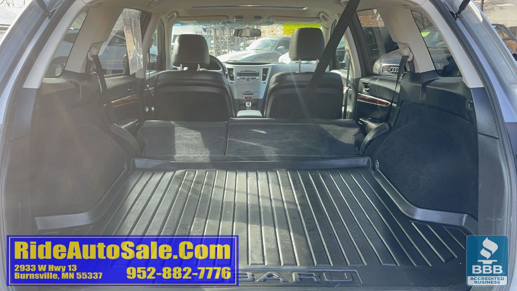 2010 Subaru Outback Image 37
