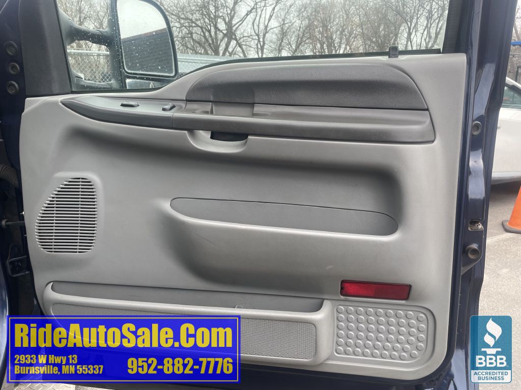 2002 Ford F-250 Image 11