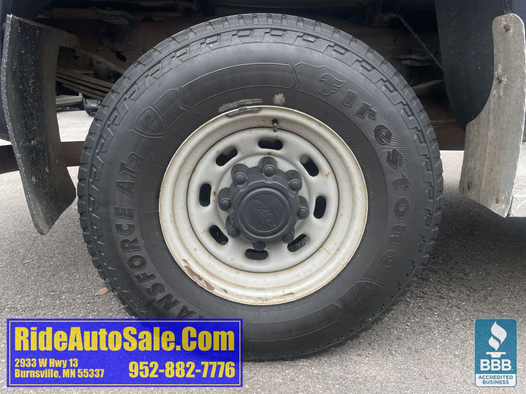 2002 Ford F-250 Image 24