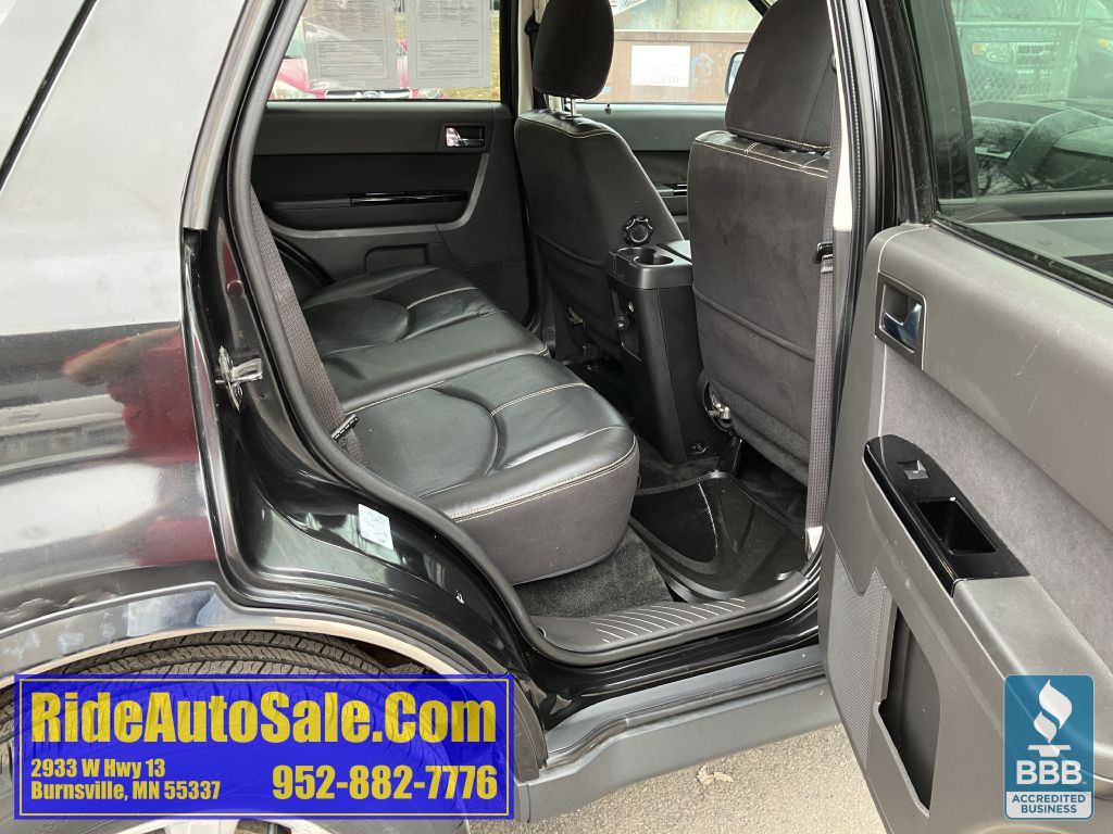 2011 Mazda Tribute Image 16