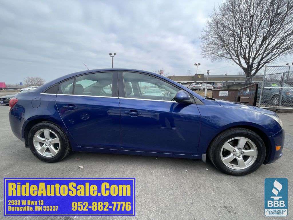 2013 Chevrolet Cruze Image 4