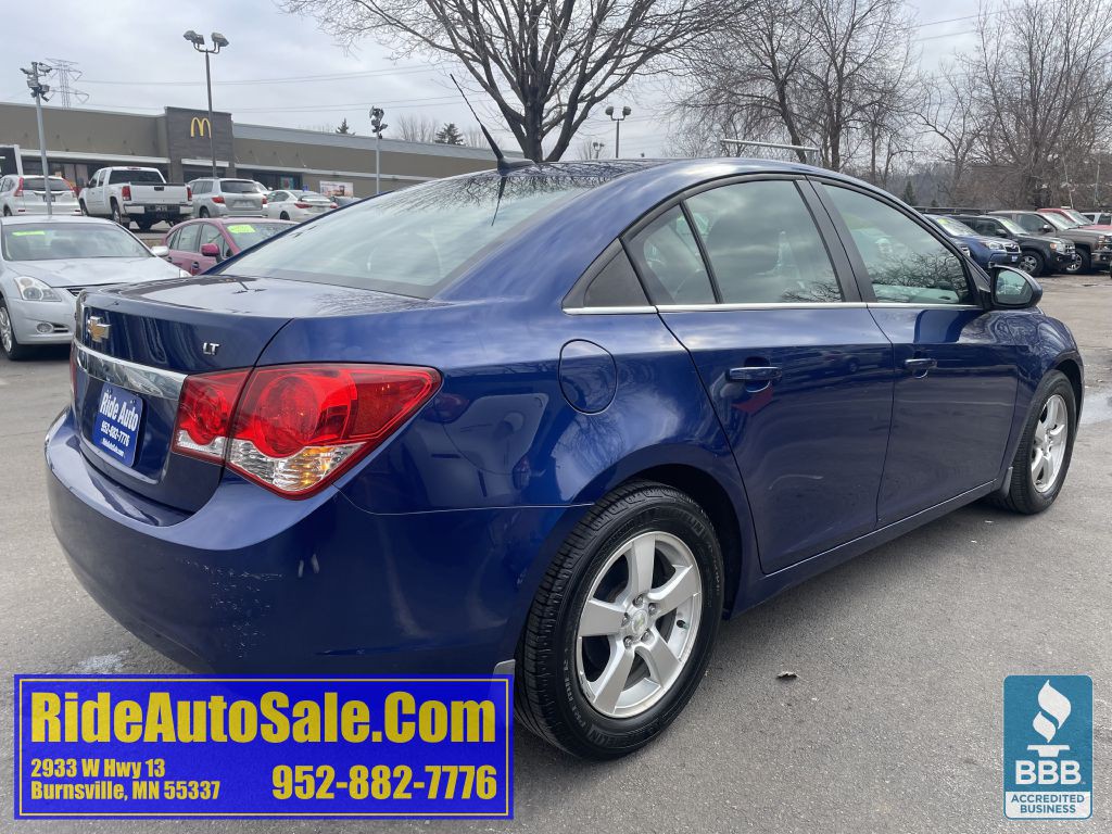 2013 Chevrolet Cruze Image 5